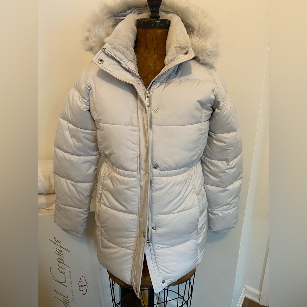 Girls A&F Ultra Parka Coat NWT size 15/16